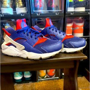 Nike haurache sneakers